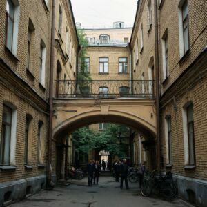 Тайные дворы и проходные арки Москвы: где искать атмосферу старого города